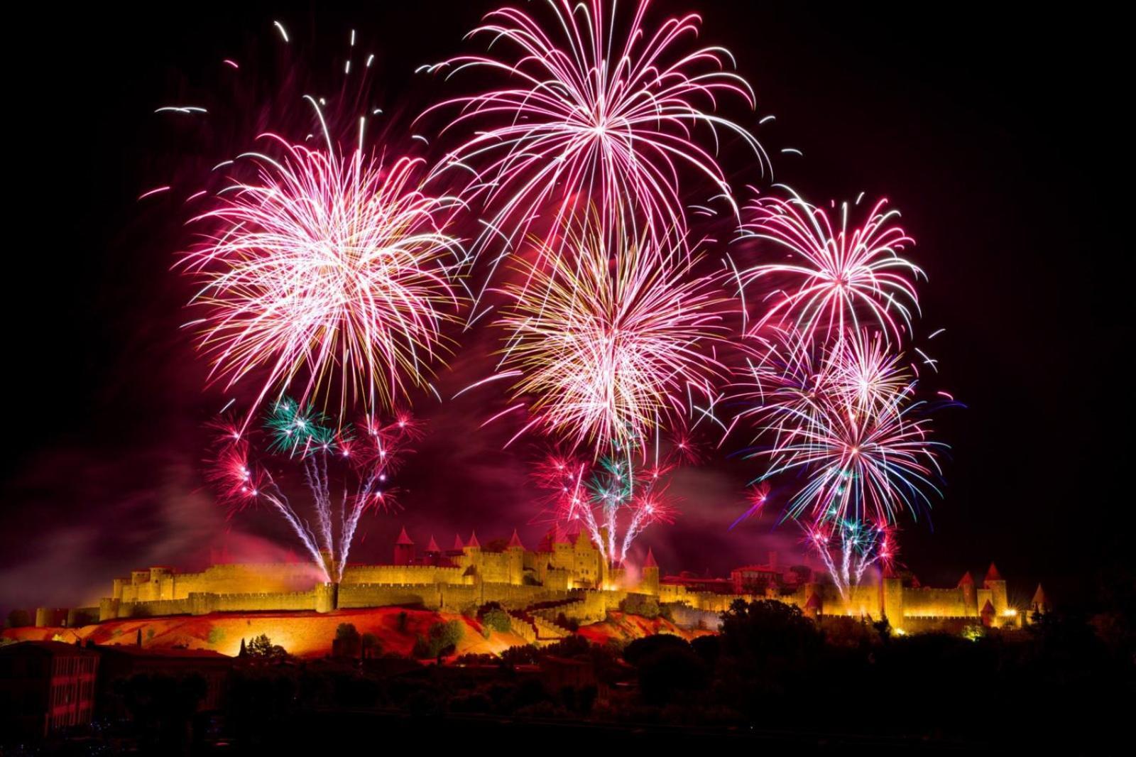 Tout Confort ! Ville, Climatisation, Parking, Wifi, Calme, Tv Carcassonne Buitenkant foto